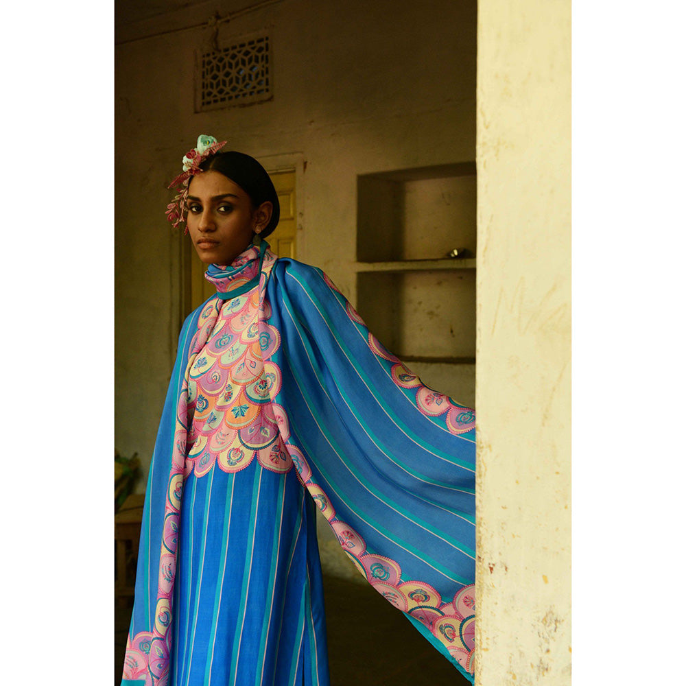 Swati Vijaivargie Champa Blue Kurta With Pants (Set of 2)