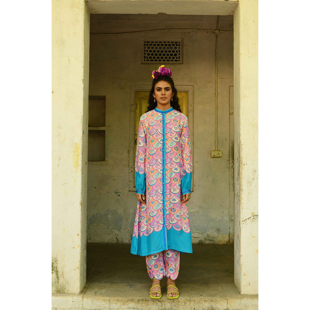 Swati Vijaivargie Kevda Blue Printed Kurta and Pant (Set of 2)