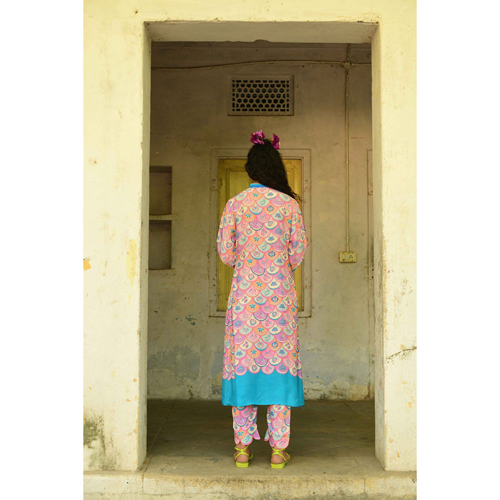 Swati Vijaivargie Kevda Blue Printed Kurta and Pant (Set of 2)