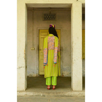 Swati Vijaivargie Champa Kurta and Pant With Dupatta (Set of 3)