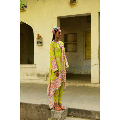 Swati Vijaivargie Green Khush Kurta And Dhoti Pant (Set of 2)