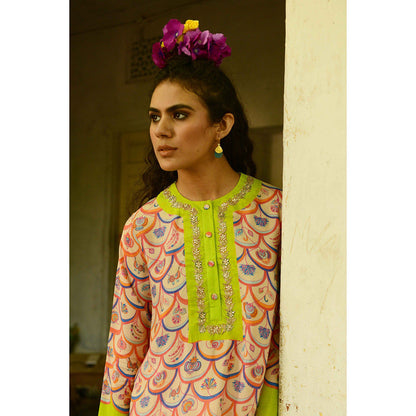 Swati Vijaivargie Jasmine Kurti With Dhoti Pant (Set of 2)