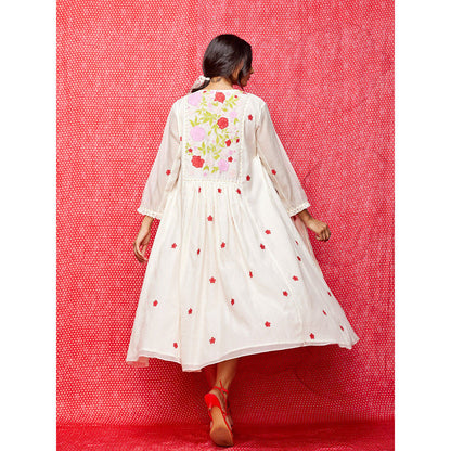 Swati Vijaivargie Rose White Multi Embroidered Open Jacket