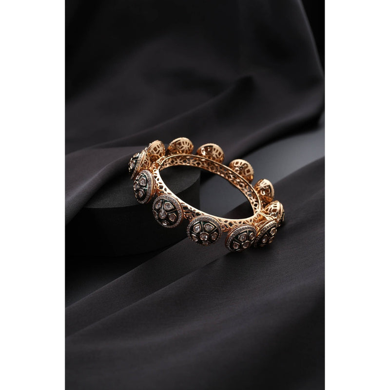 SWABHIMANN White Polki Pacheli Kada