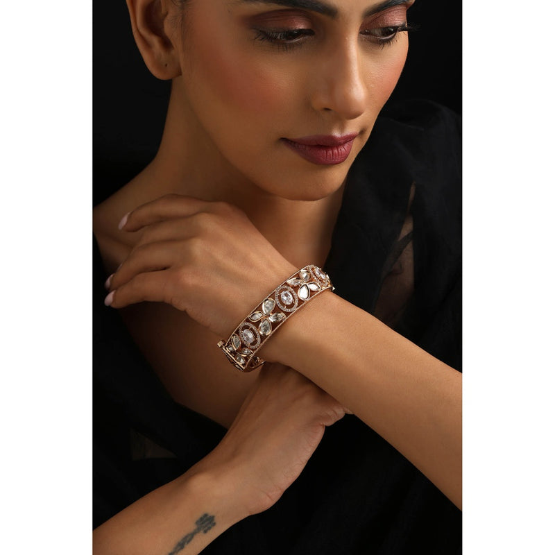 SWABHIMANN White Polki Kada