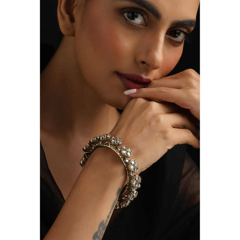 SWABHIMANN Gold Polki White Kada