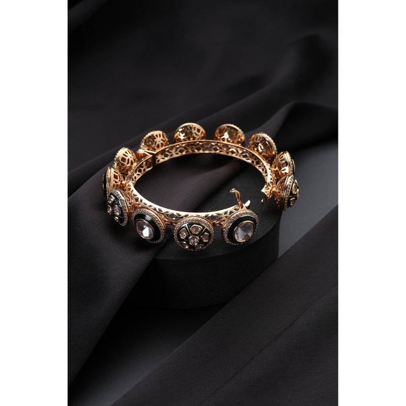 SWABHIMANN White Polki Pacheli Kada