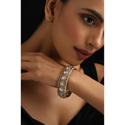 SWABHIMANN White Polki Kada