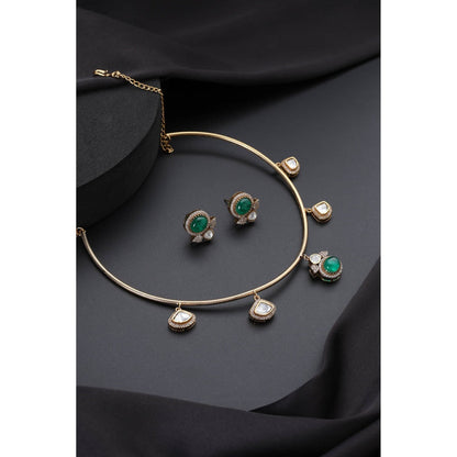 SWABHIMANN Emerald Hasli Necklace with Earrings - Green