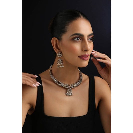 SWABHIMANN Gold Victorian Polki Hasli White Necklace with Earrings