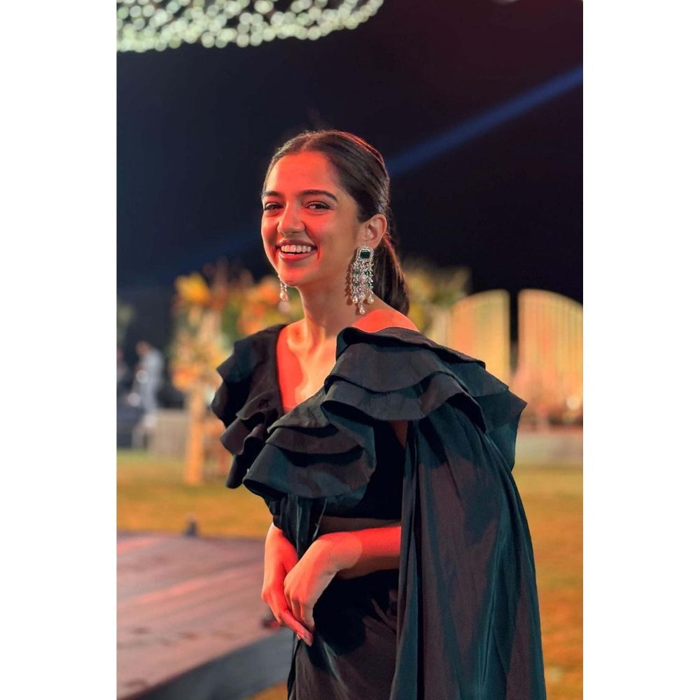 SWABHIMANN Charlotte Emerald Dangler Earrings