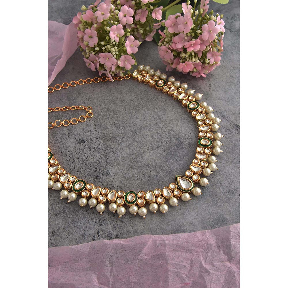SWABHIMANN Gayatri Green Kundan and Pearl Kamarband