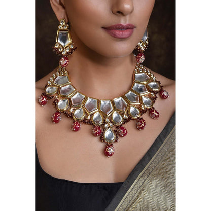 SWABHIMANN Ramani Red Gold Plated Polki Short Necklace with Earrings Set