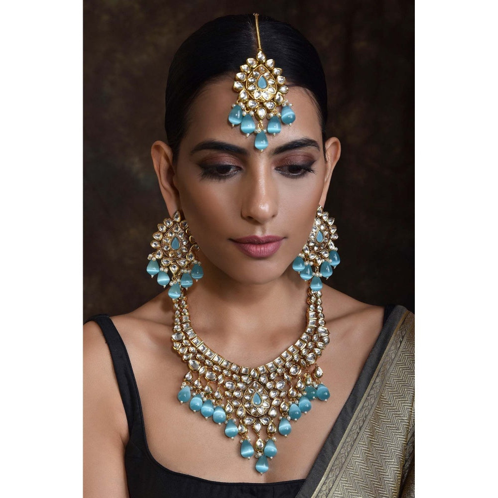 SWABHIMANN Damini Ferozi Gold Plated Kundan Short Necklace with Earrings and Maang Tikka