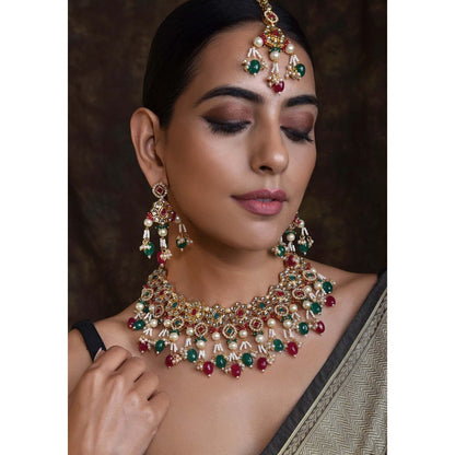 SWABHIMANN Aaruna Multicolor Gold Plated Kundan Choker Necklace with Earrings and Maang Tikka