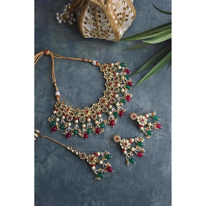 SWABHIMANN Aaruna Multicolor Gold Plated Kundan Choker Necklace with Earrings and Maang Tikka