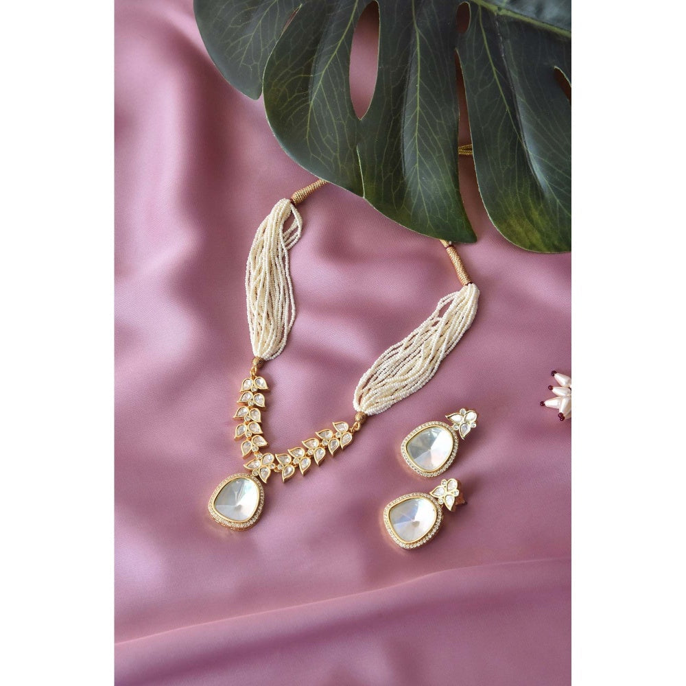 SWABHIMANN Ava Gold Plated Polki Pendant Necklace Set