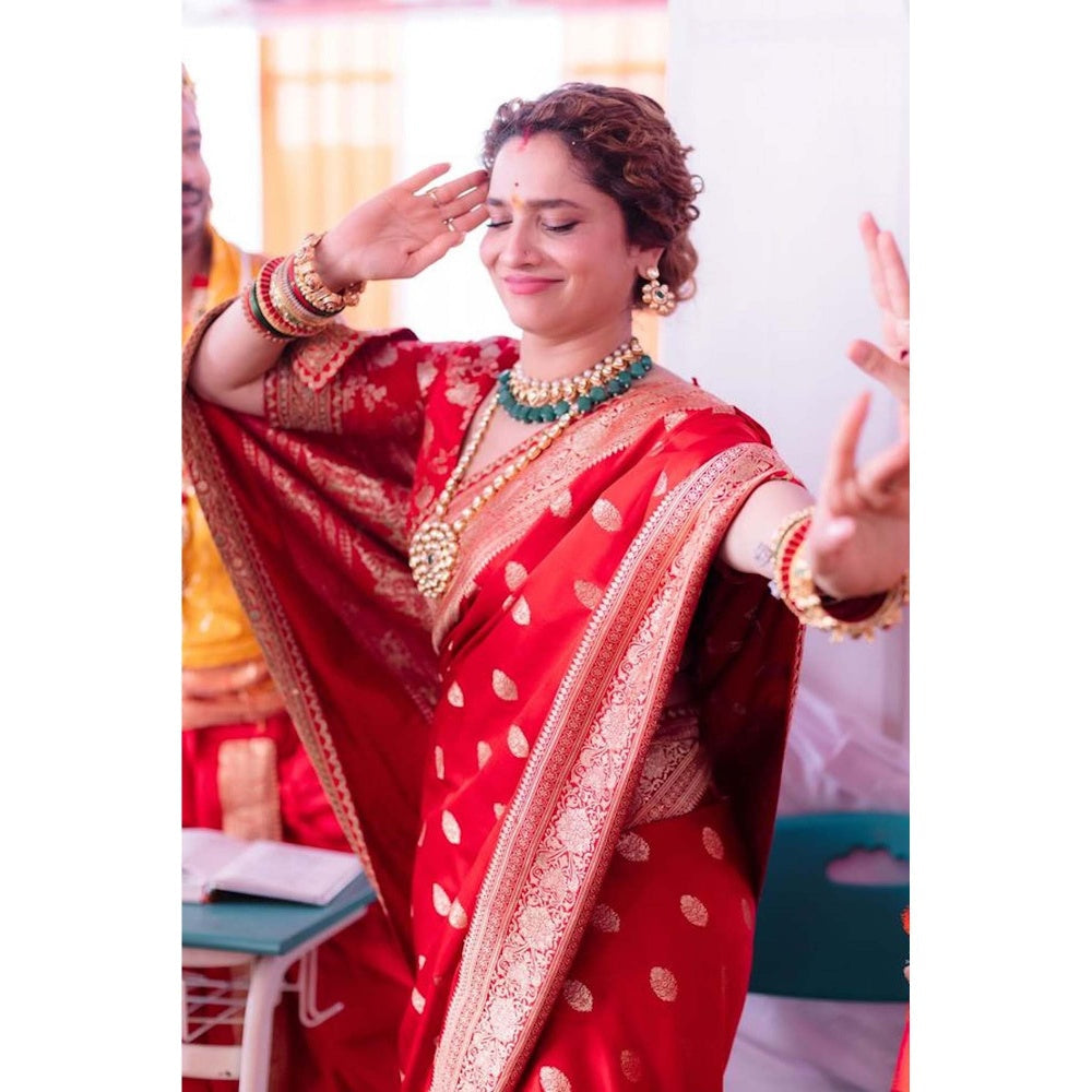 SWABHIMANN Rambia Green Kundan and Pearl Necklace with Earrings Set