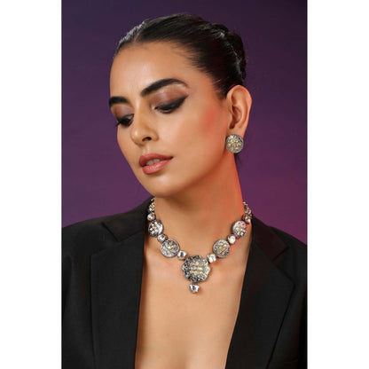SWABHIMANN Sayoni Silver Plated Polki Necklace with Earrings Set