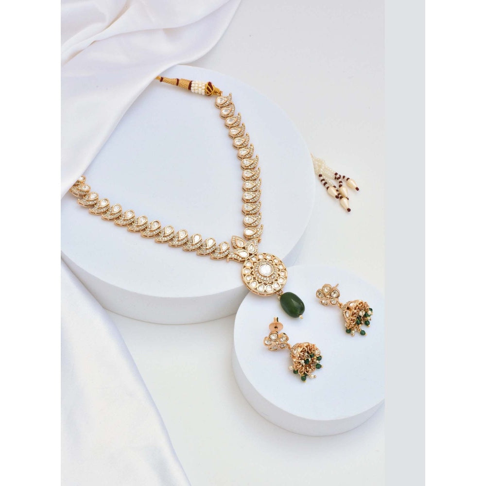 SWABHIMANN Warisha White Polki Necklace Set