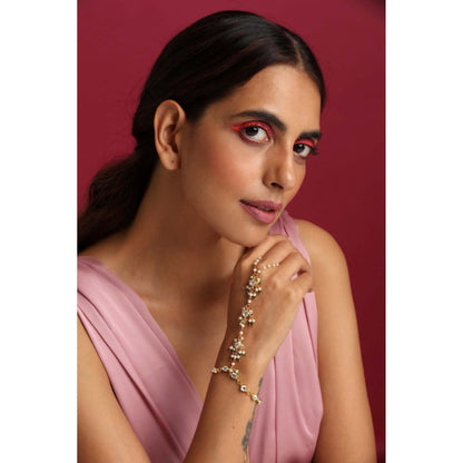 SWABHIMANN Akila White Kundan and Pearl Hathphool