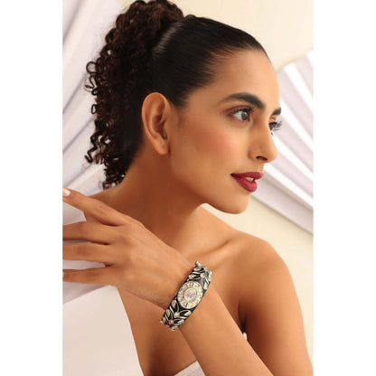 SWABHIMANN Jorri White Polki Bracelet