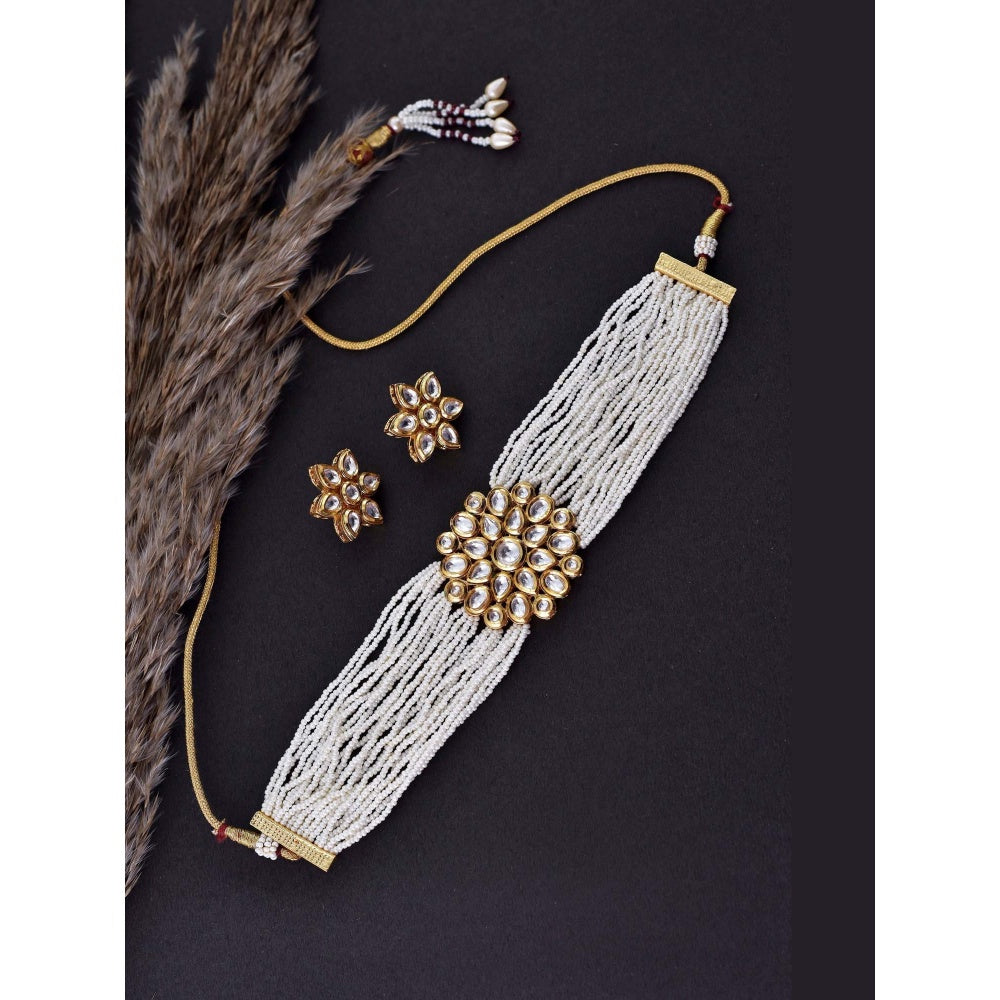 SWABHIMANN Kaysha White Kundan and Pearl Choker Set