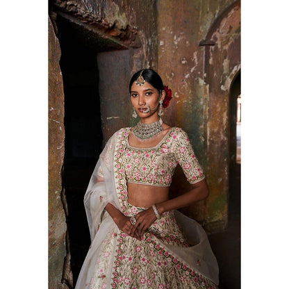 SWATHI VELDANDI Ivory Lehenga Choli and Dupatta (Set of 3)