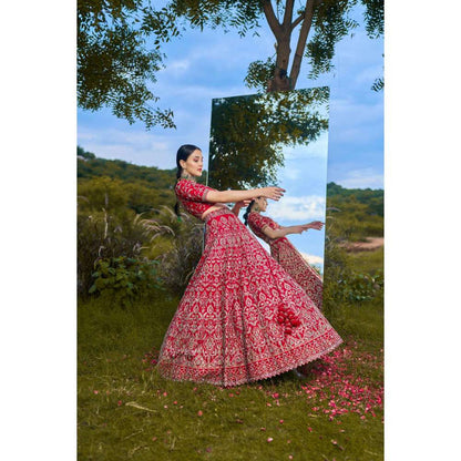 SWATHI VELDANDI Red Bridal Heavy Lehenga Choli and Dupatta (Set of 3)