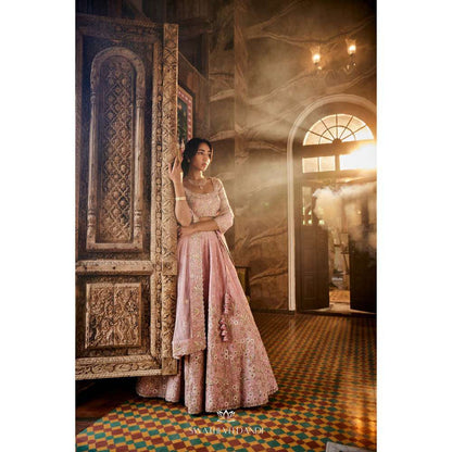 SWATHI VELDANDI Onion Pink Lehenga with Blouse and Dupatta (Set of 3)