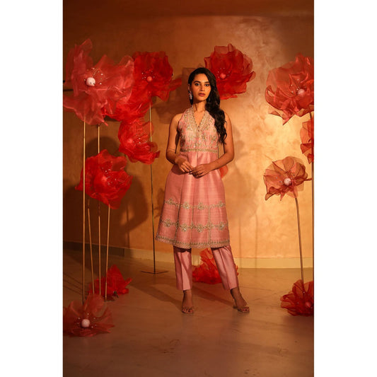 SWATHI VELDANDI Calming Cameo Pink Embroided Kurta with Pant (Set of 2)