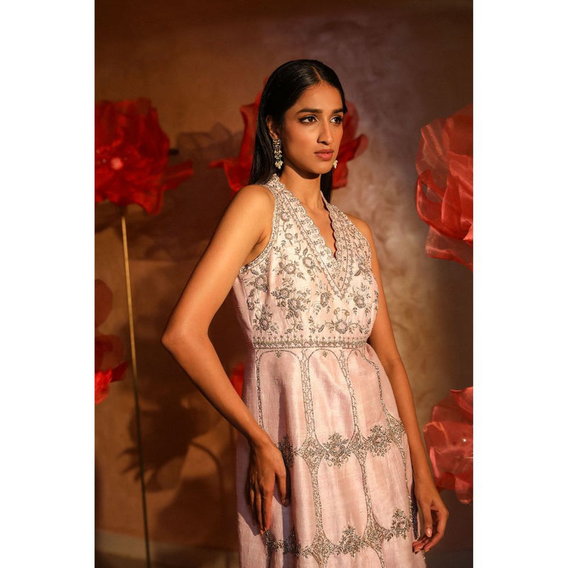 SWATHI VELDANDI Lavish Lilac Ivory Embroided Kurta with Pant (Set of 2)