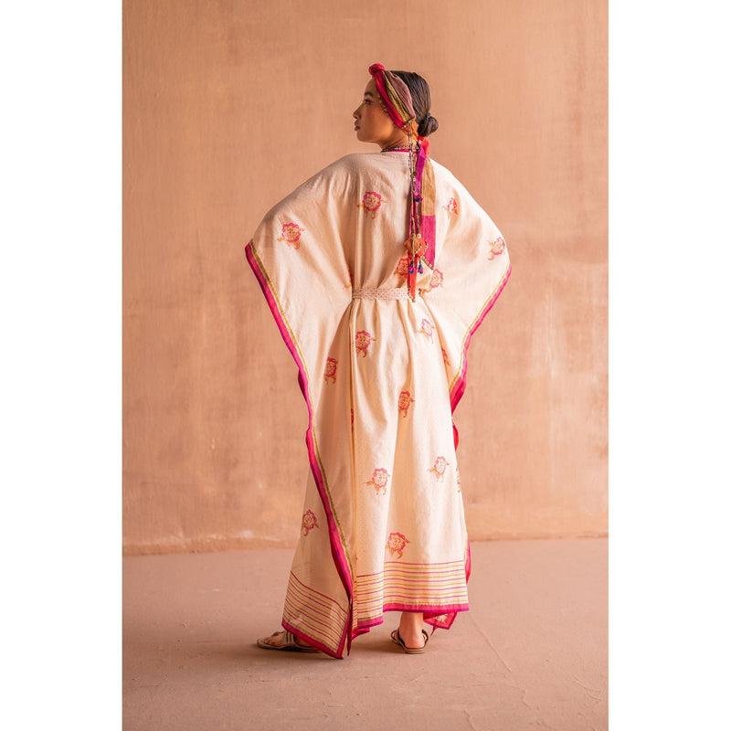 SWATTI KAPOOR Svet Beige Floral Printed Kaftan Dress