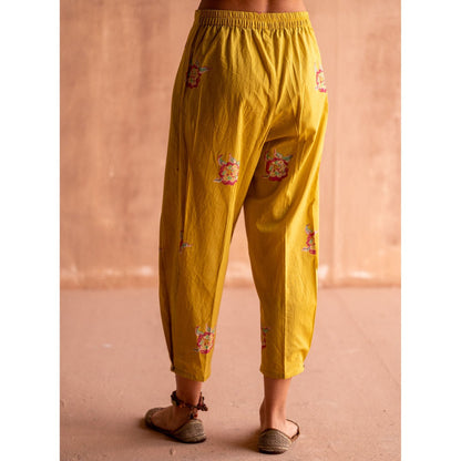 SWATTI KAPOOR Nimbu Yellow Floral Printed Pant