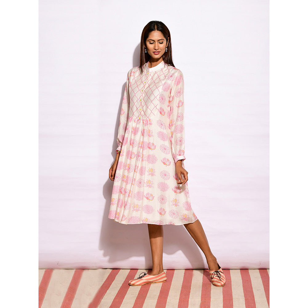 Swati Vijaivargie In Bloom Off White Printed Dress