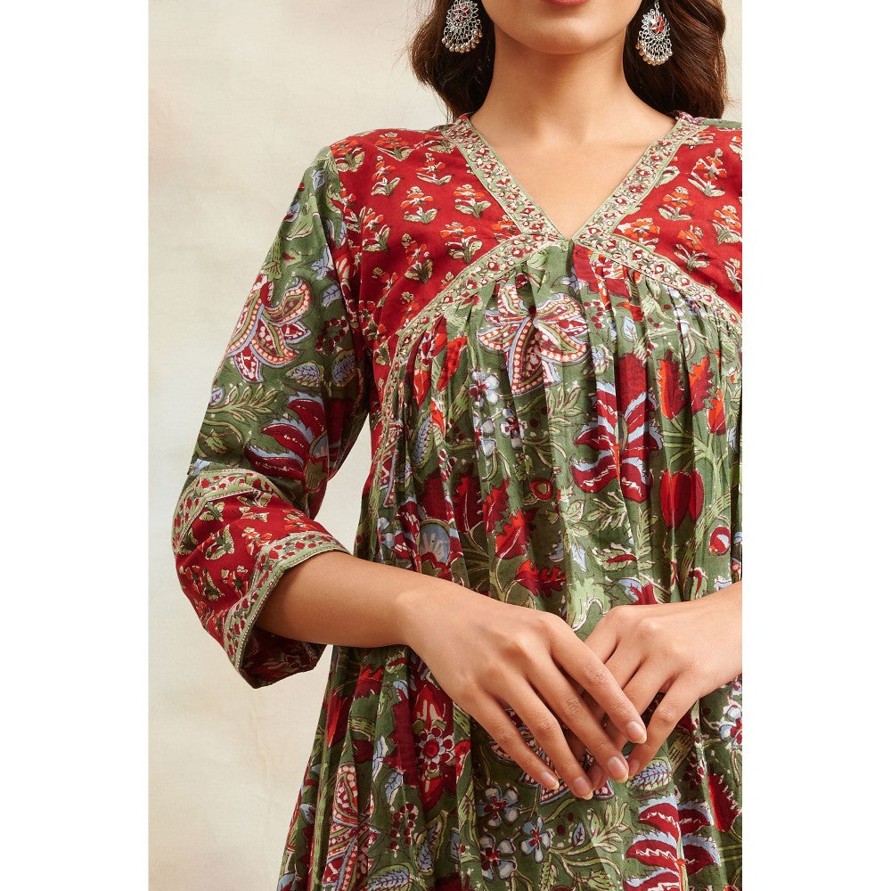 TAHILIYA Red and Green Hand Floral Block Printed Sanganeri A Line Kurta