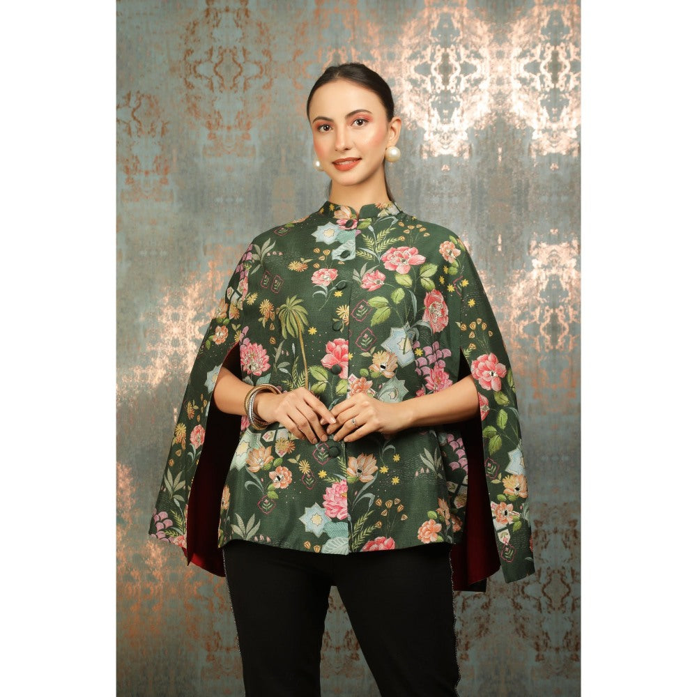 Tanu Malhotra Green Printed Cape