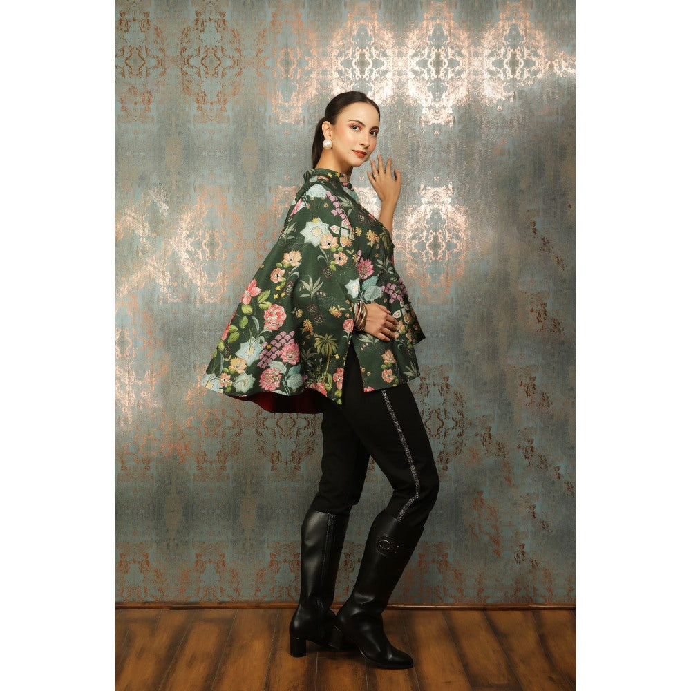 Tanu Malhotra Green Printed Cape