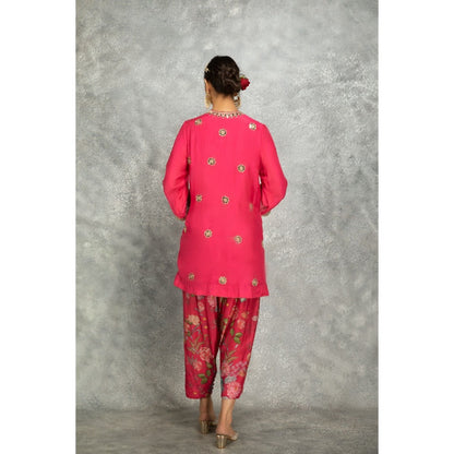 Tanu Malhotra Pink Mirror Embroidered Kurta with Salwar and Dupatta (Set of 3)