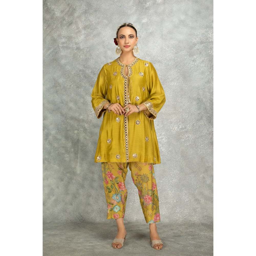 Tanu Malhotra Green Mirror Embroidered Kurta with Salwar and Dupatta (Set of 3)