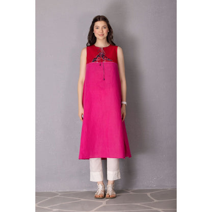 Tanu Malhotra Pink Cotton Linen Embroidered Kurta with Pant (Set of 2)