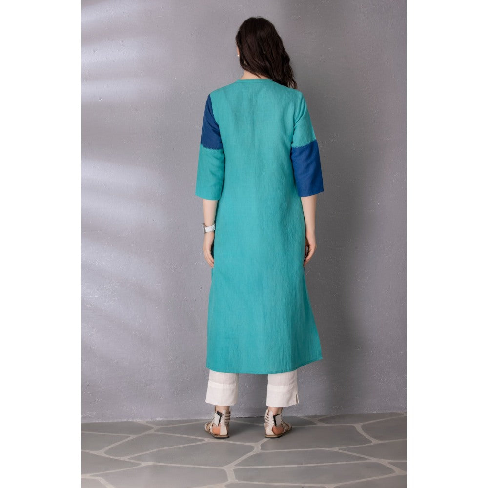 Tanu Malhotra Blue Cotton Linen Embroidered High-Low Kurta with Pant (Set of 2)