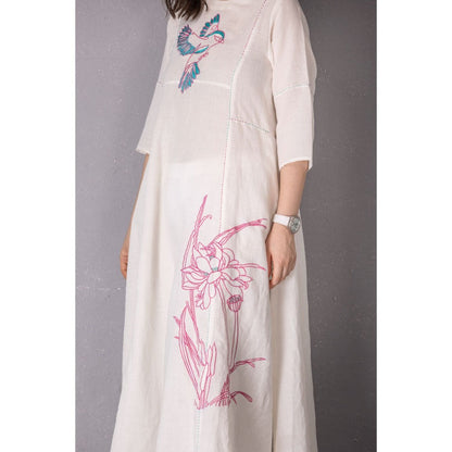 Tanu Malhotra White Cotton Linen Embroidered A-Line Kurta with Pant (Set of 2)