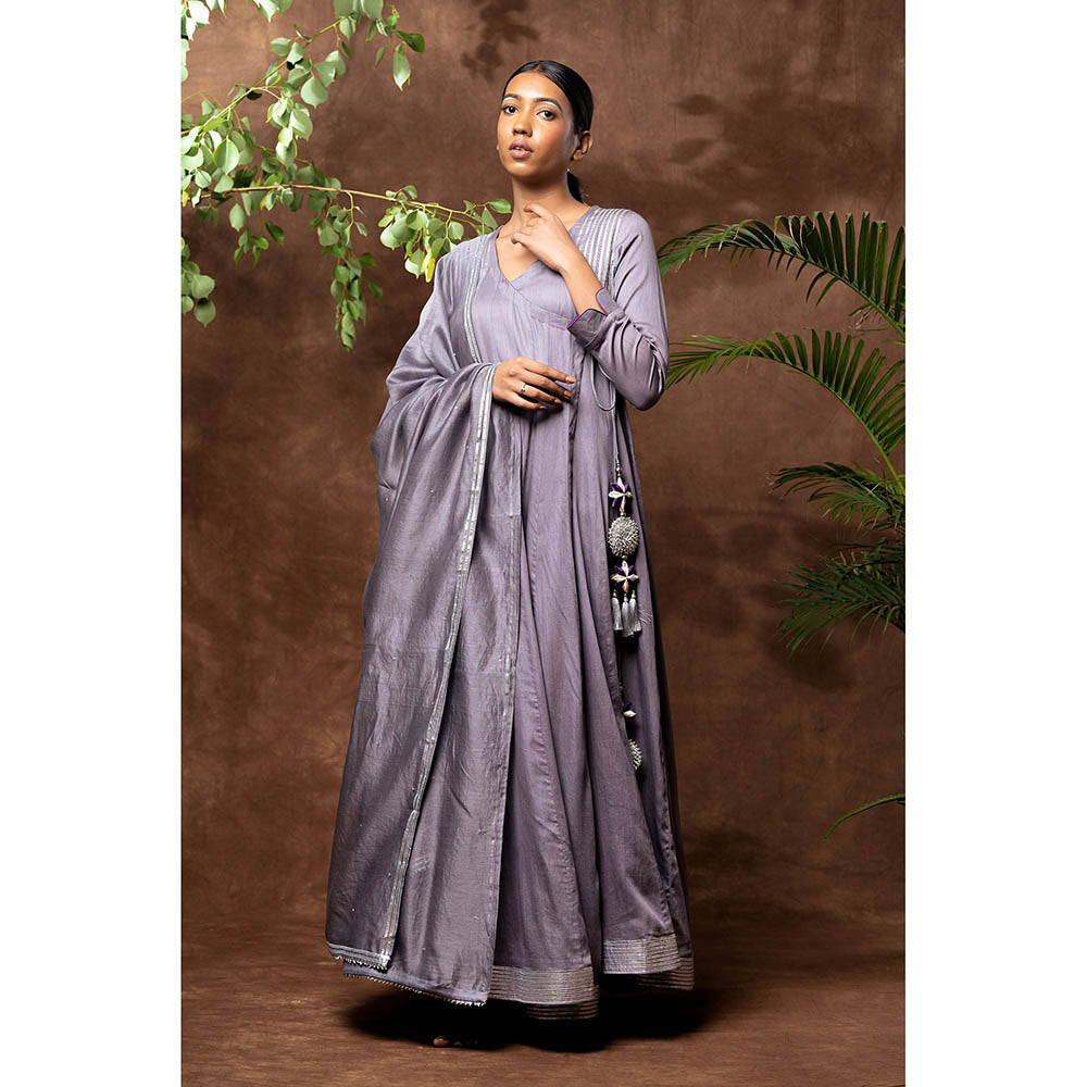 Taraasi Purple Jasmine Kalidar Angarkha Kurta with Slip & Dupatta (Set of 3)