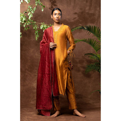 Taraasi Mustard Daira Embellished Kurt with Slip & Pant & Dupatta (Set of 4)