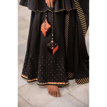 Taraasi Ulfat Black Mulmul Cotton Kalidar Ghaghra