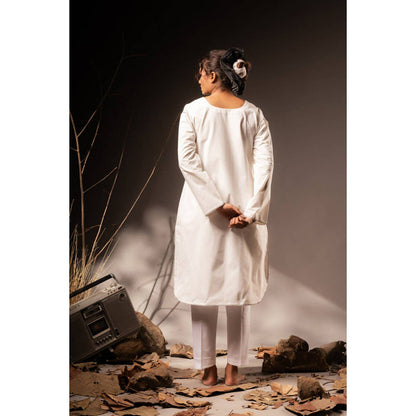 Taraasi Manini' Cotton Silk Kurta Set