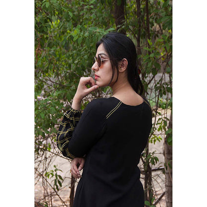 Taraasi Hiden Treasure' Cambric Dress