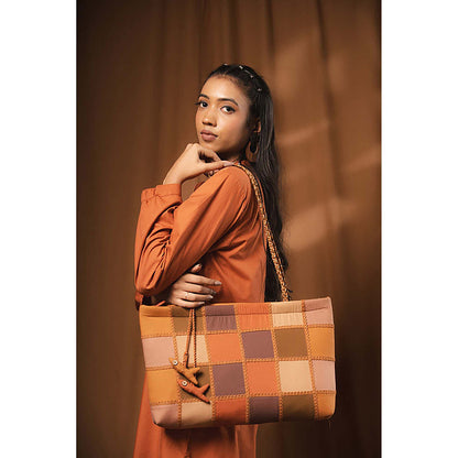 Taraasi Laali Shirt Dress