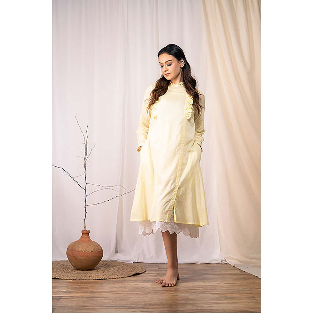 Taraasi Ocean Pearl' Pastel Yellow Mulmul Cotton Dress